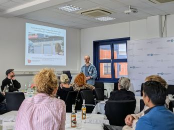 Vortrag und Diskussion am Tag der Pflegenden